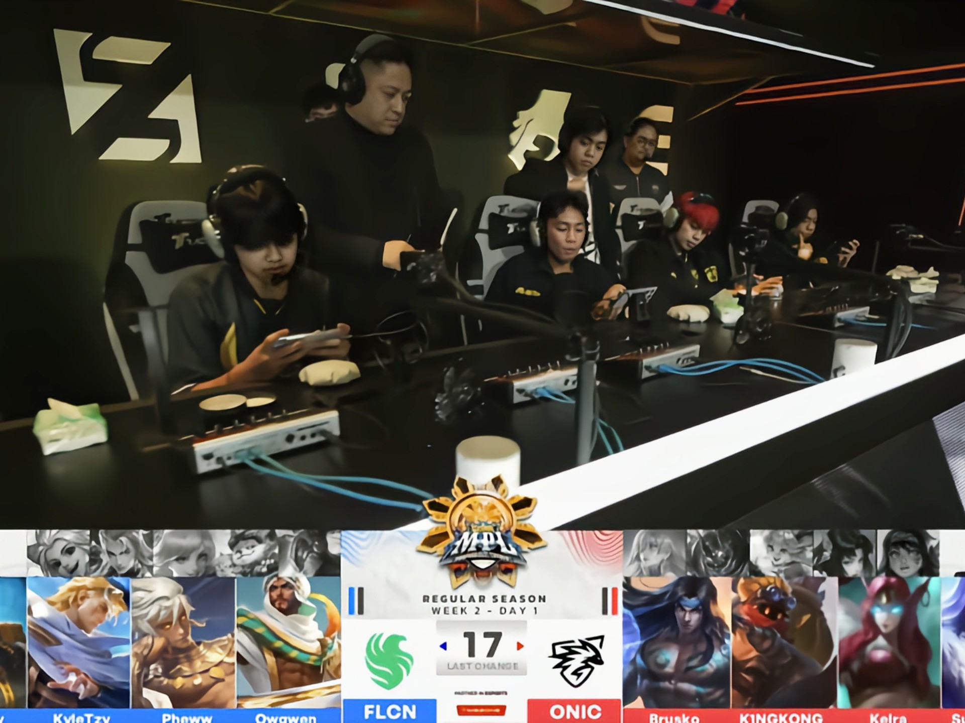 包含小组赛决胜场面开启,战况紧绷!的词条 包含小组赛决胜场面开启,战况紧绷!的词条