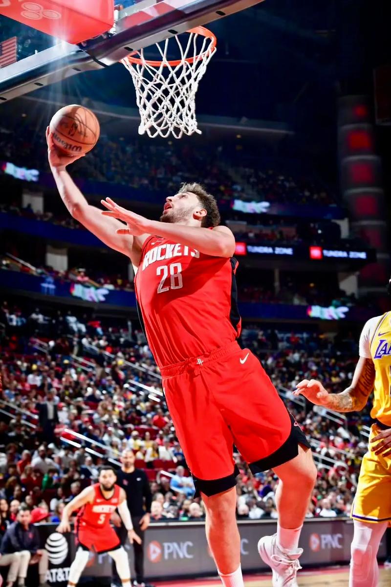 开云平台-包含NBA总决赛东区半决赛火箭蓄势待发的词条