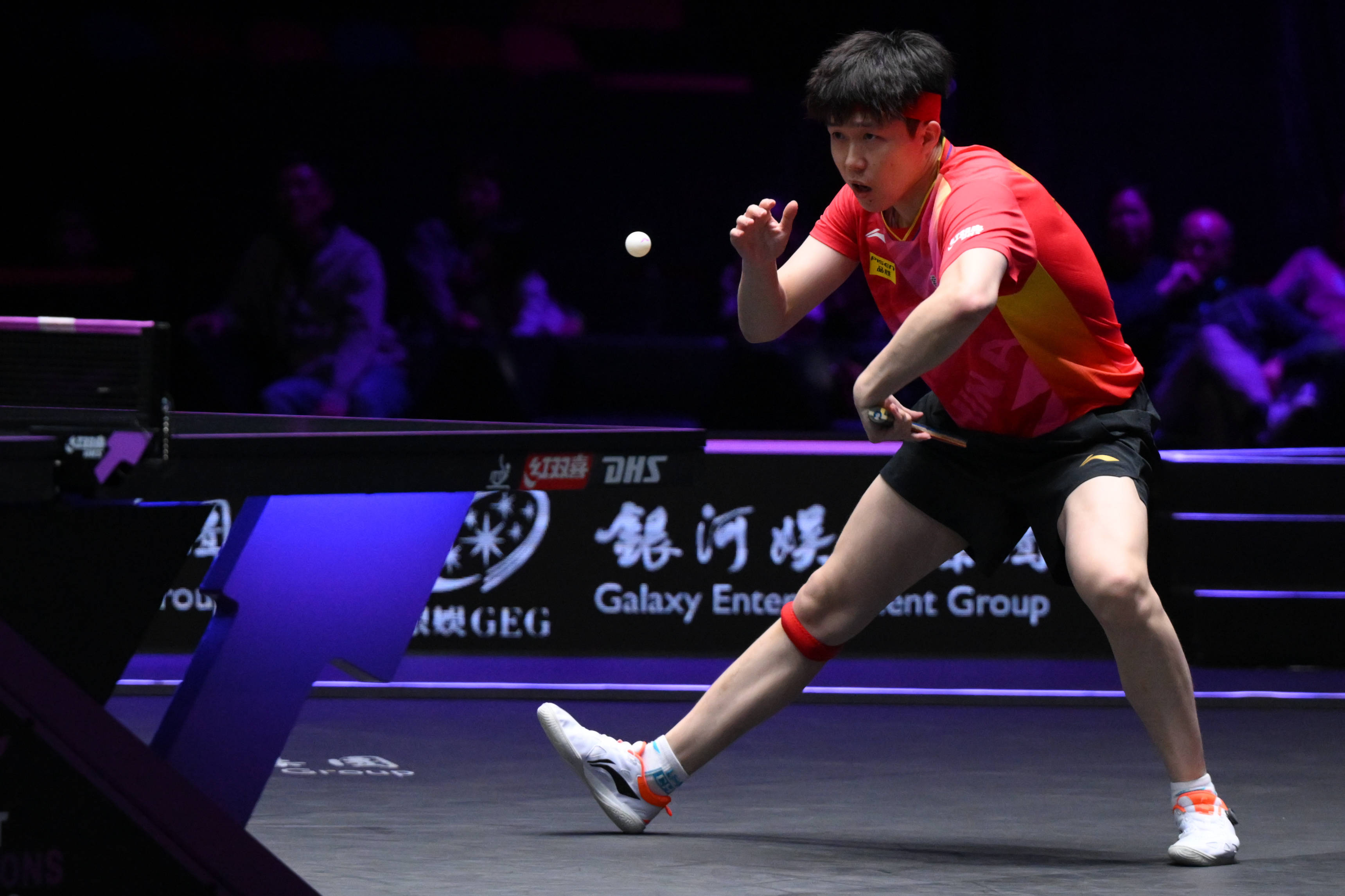 西安队全力以赴,取得首胜晋级八强 西安队全力以赴,取得首胜晋级八强