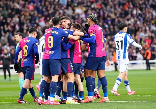 西甲两支球队爆发冲突,球场暴力事件频发 西甲两支球队爆发冲突,球场暴力事件频发