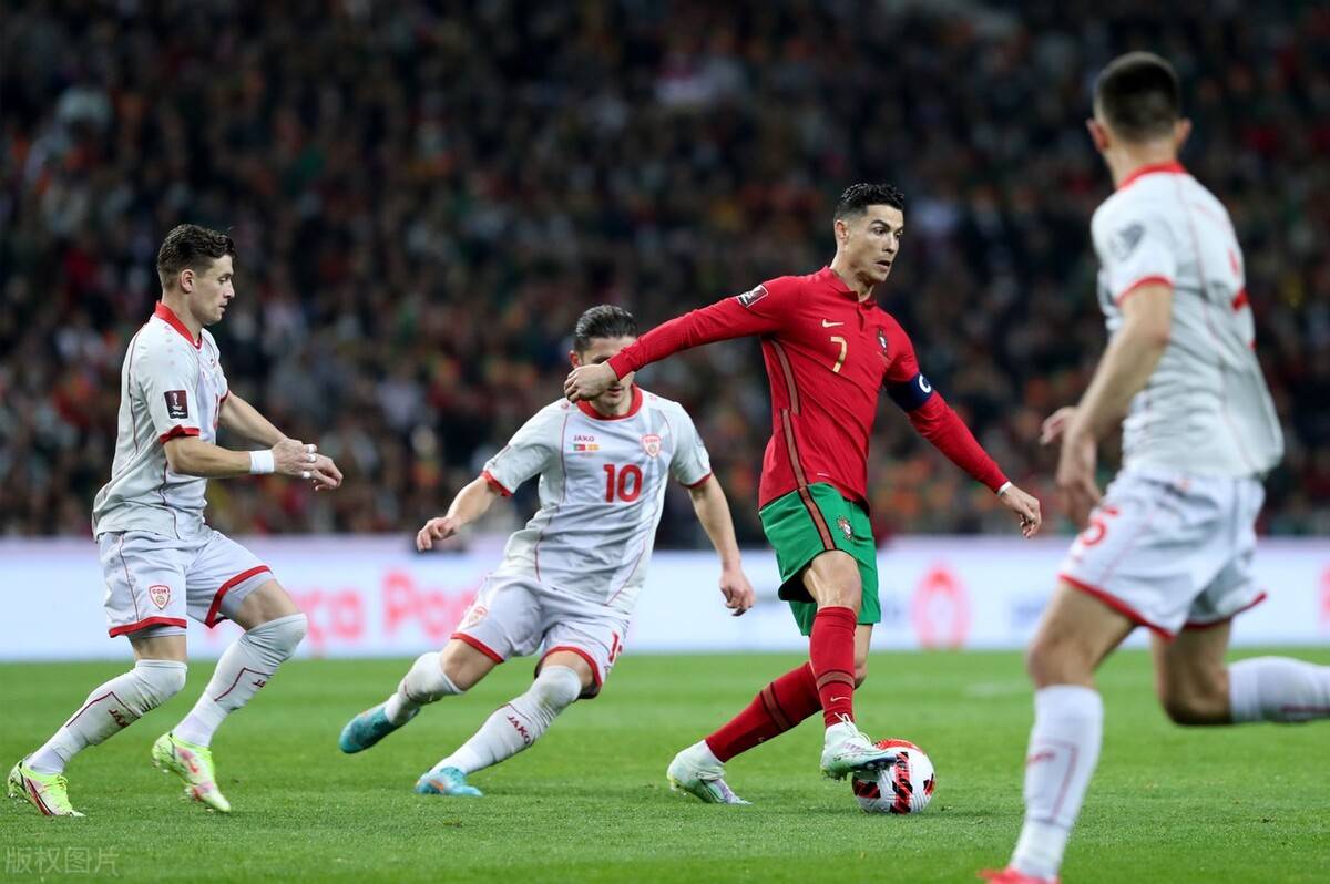 开云体育入口-葡萄牙队狂胜冰岛，欧洲杯小组积分领先
