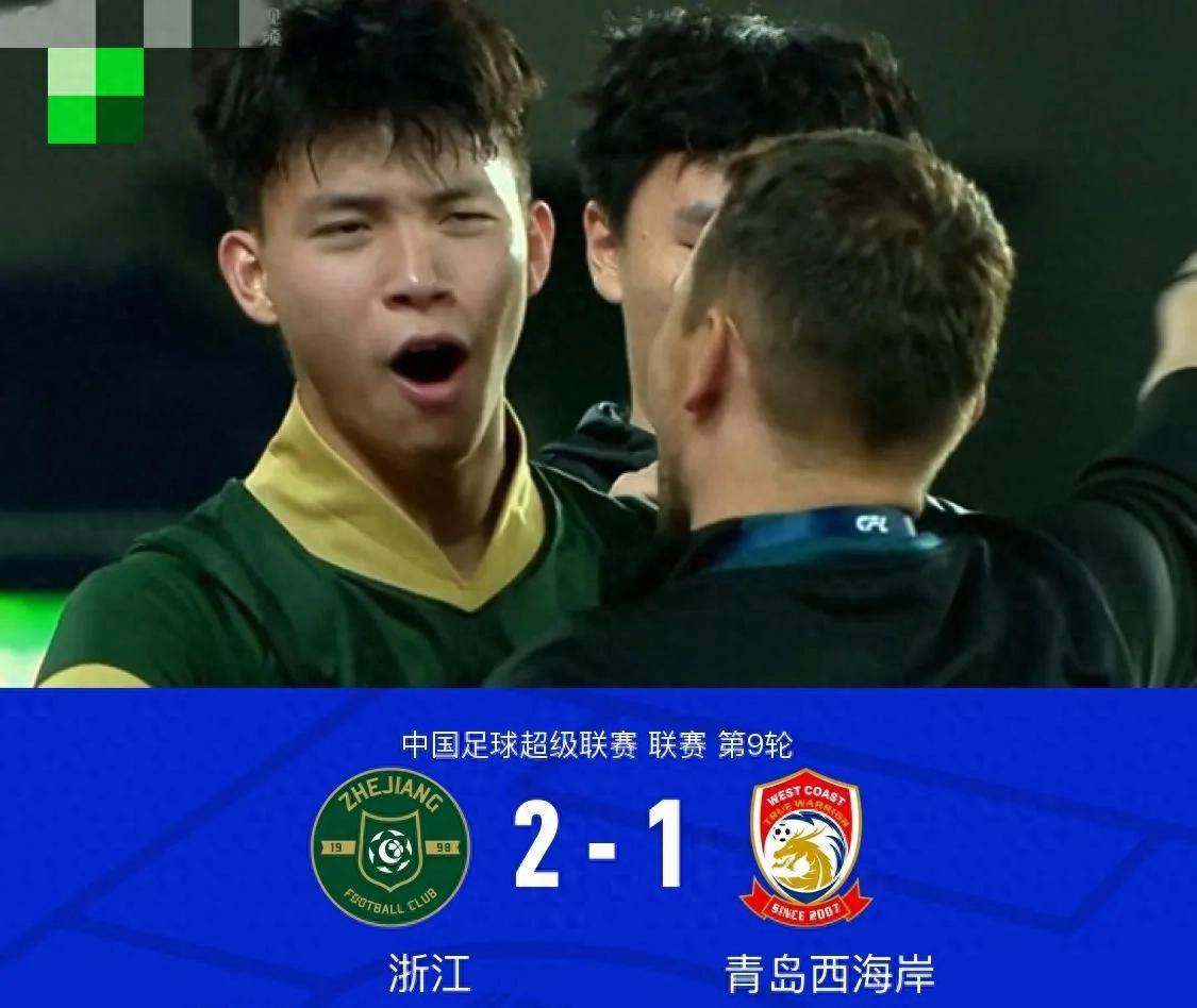 重量级球队在赛场上展示实力,赢得掌声 重量级球队在赛场上展示实力,赢得掌声