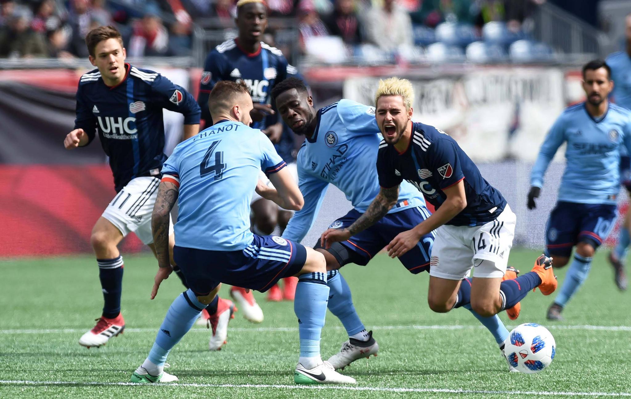 关于波尔多客场大胜雷恩，豪取客场三分的信息