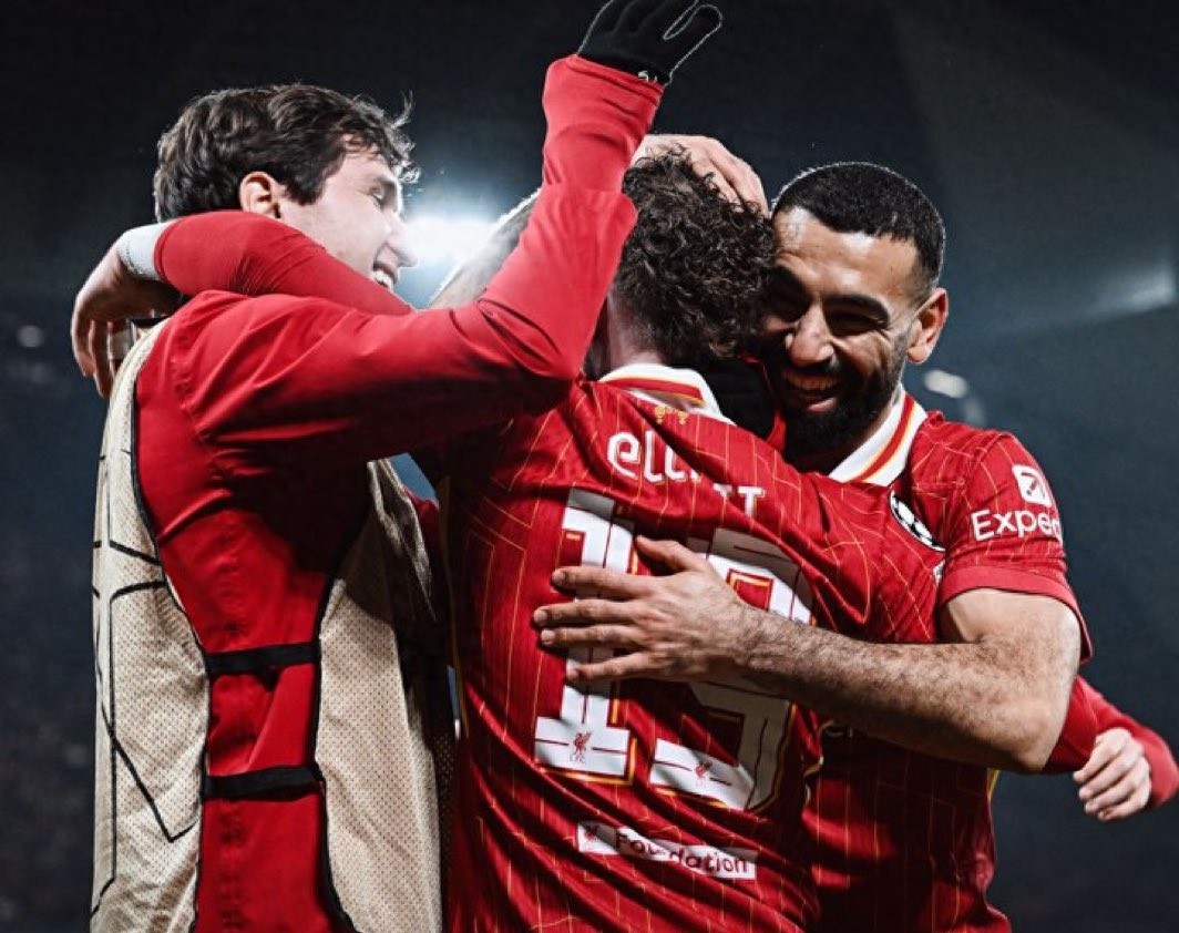 里尔射门多次被挡，难以突破对手防线