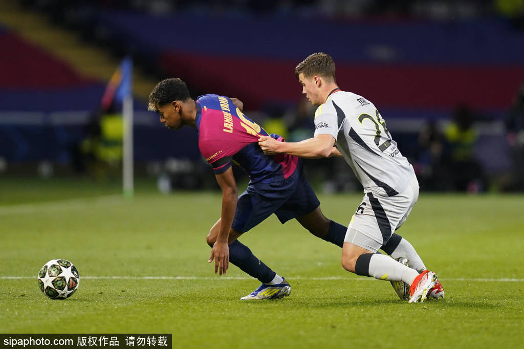 梅斯球员受伤离场,比赛受阻的简单介绍 梅斯球员受伤离场,比赛受阻的简单介绍