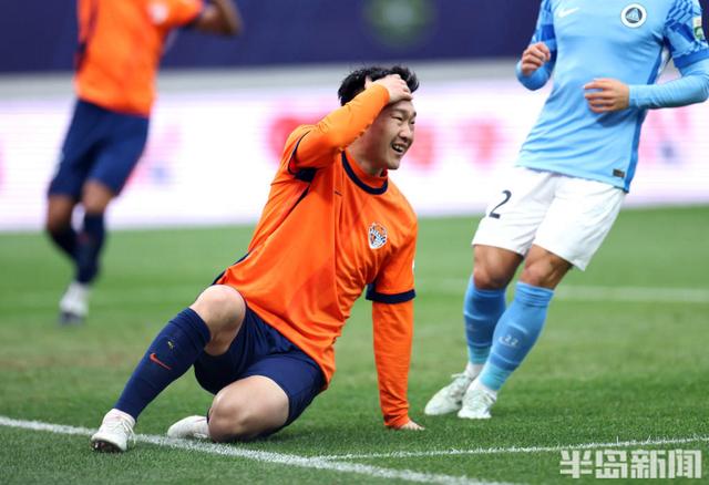 包含青岛海牛门将神勇守门，保护球门不失一球的词条