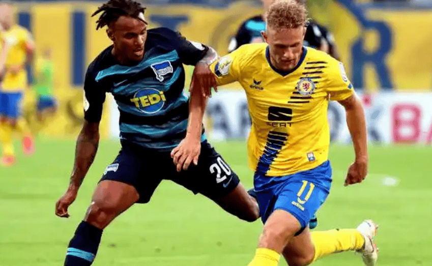 关于不伦瑞克中场球员连续进球,状态神勇的信息 关于不伦瑞克中场球员连续进球,状态神勇的信息