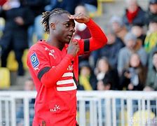 关于马里亚斯梅开二度,为勒克赞提高联赛排名的信息 关于马里亚斯梅开二度,为勒克赞提高联赛排名的信息