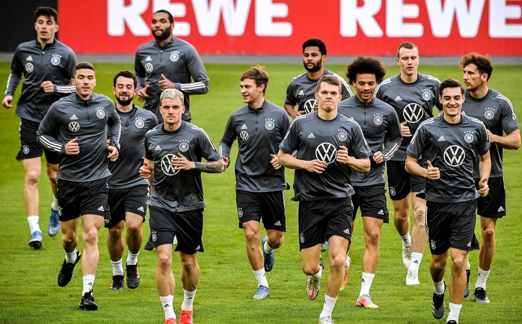 波黑迎战拉脱维亚,欧预赛决赛圈激烈开打!的简单介绍 波黑迎战拉脱维亚,欧预赛决赛圈激烈开打!的简单介绍