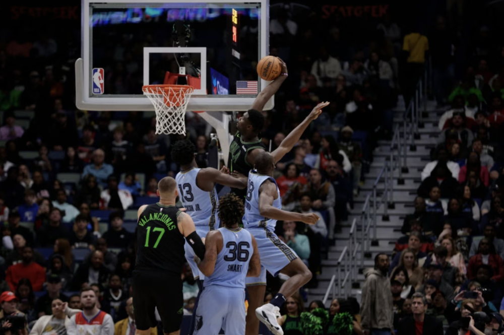 关于狂风暴雨!鹈鹕逆转取胜活塞的信息 关于狂风暴雨!鹈鹕逆转取胜活塞的信息