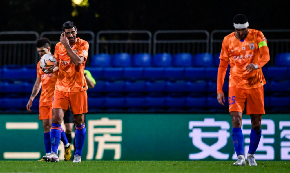 苏宁客场不敌恒大,遭遇两连败 苏宁客场不敌恒大,遭遇两连败