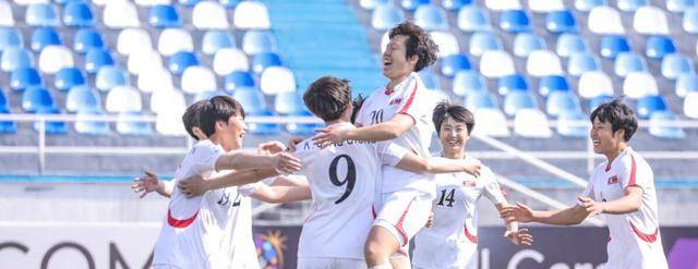 关于法国胜过维尔京群岛，小组头名实力稳固的信息