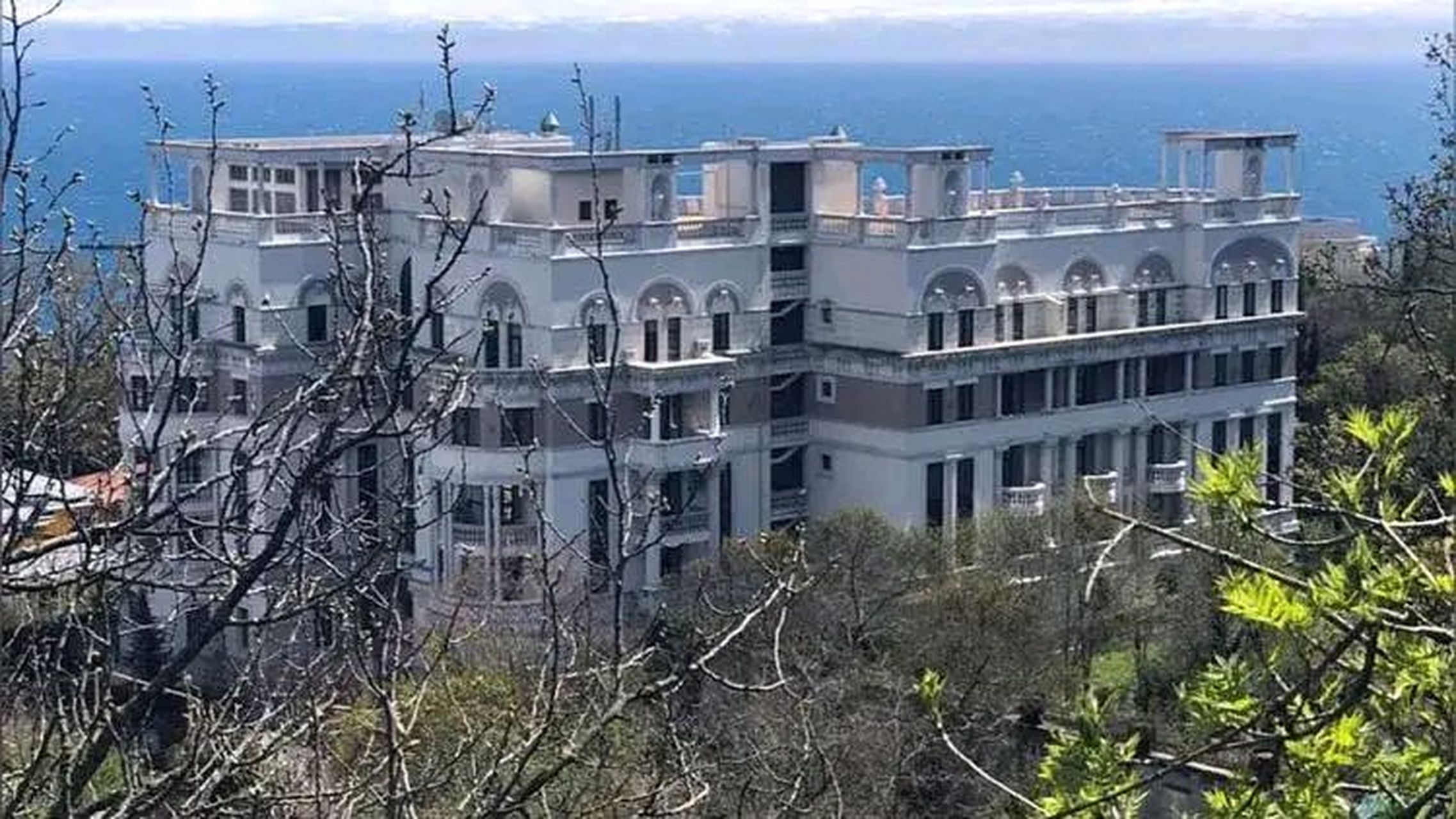 克里米亚队备受关注,备战备受瞩目的比赛的简单介绍 克里米亚队备受关注,备战备受瞩目的比赛的简单介绍