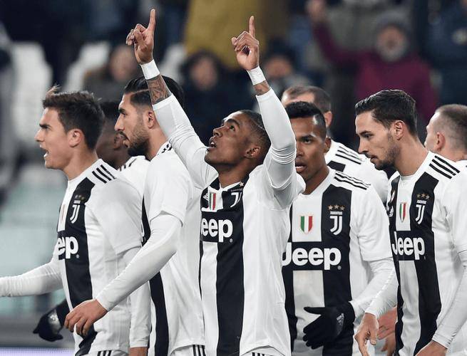 包含尤文图斯欧冠大捷:意甲豪门燃情欧洲舞台的词条 包含尤文图斯欧冠大捷:意甲豪门燃情欧洲舞台的词条