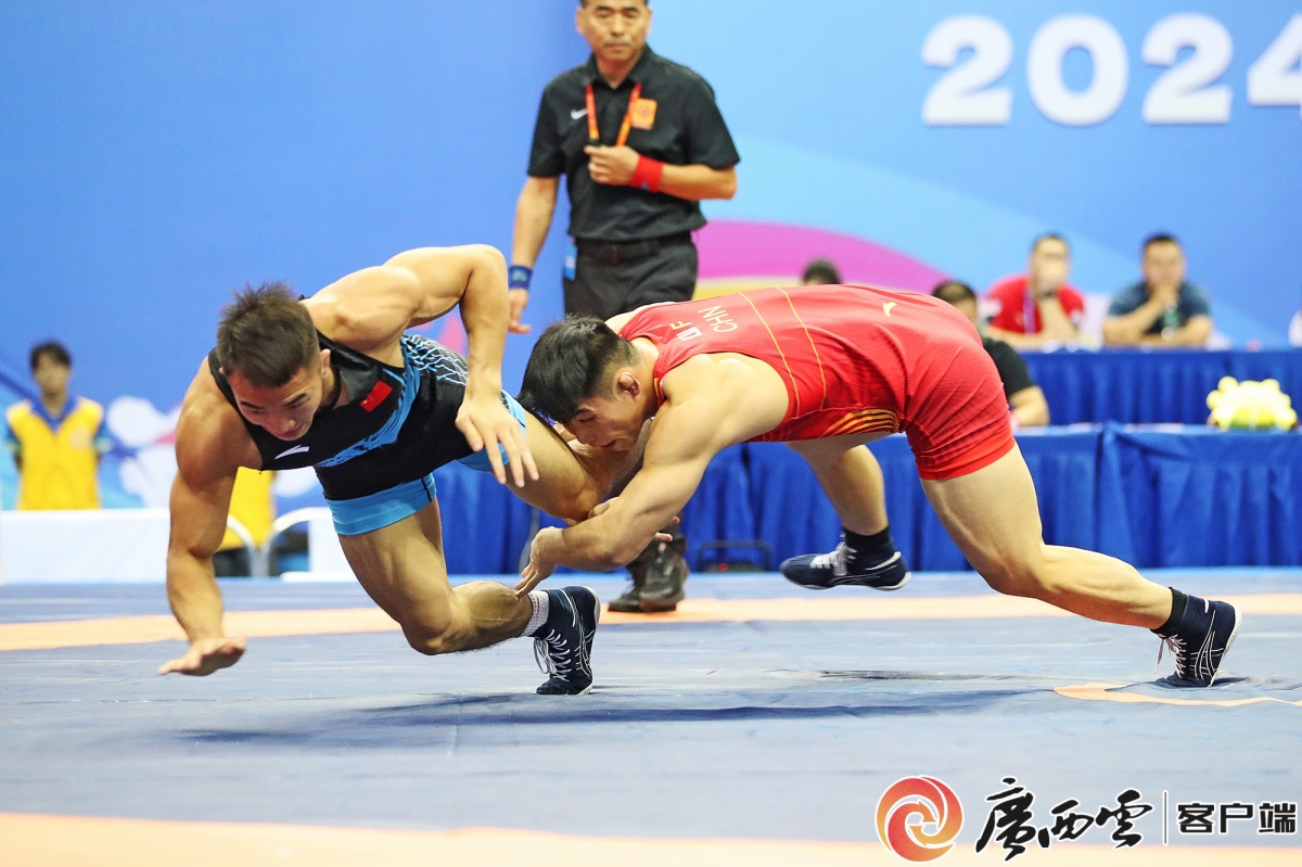 包含卫冕冠军大败出局,新生力量崭露头角的词条 包含卫冕冠军大败出局,新生力量崭露头角的词条