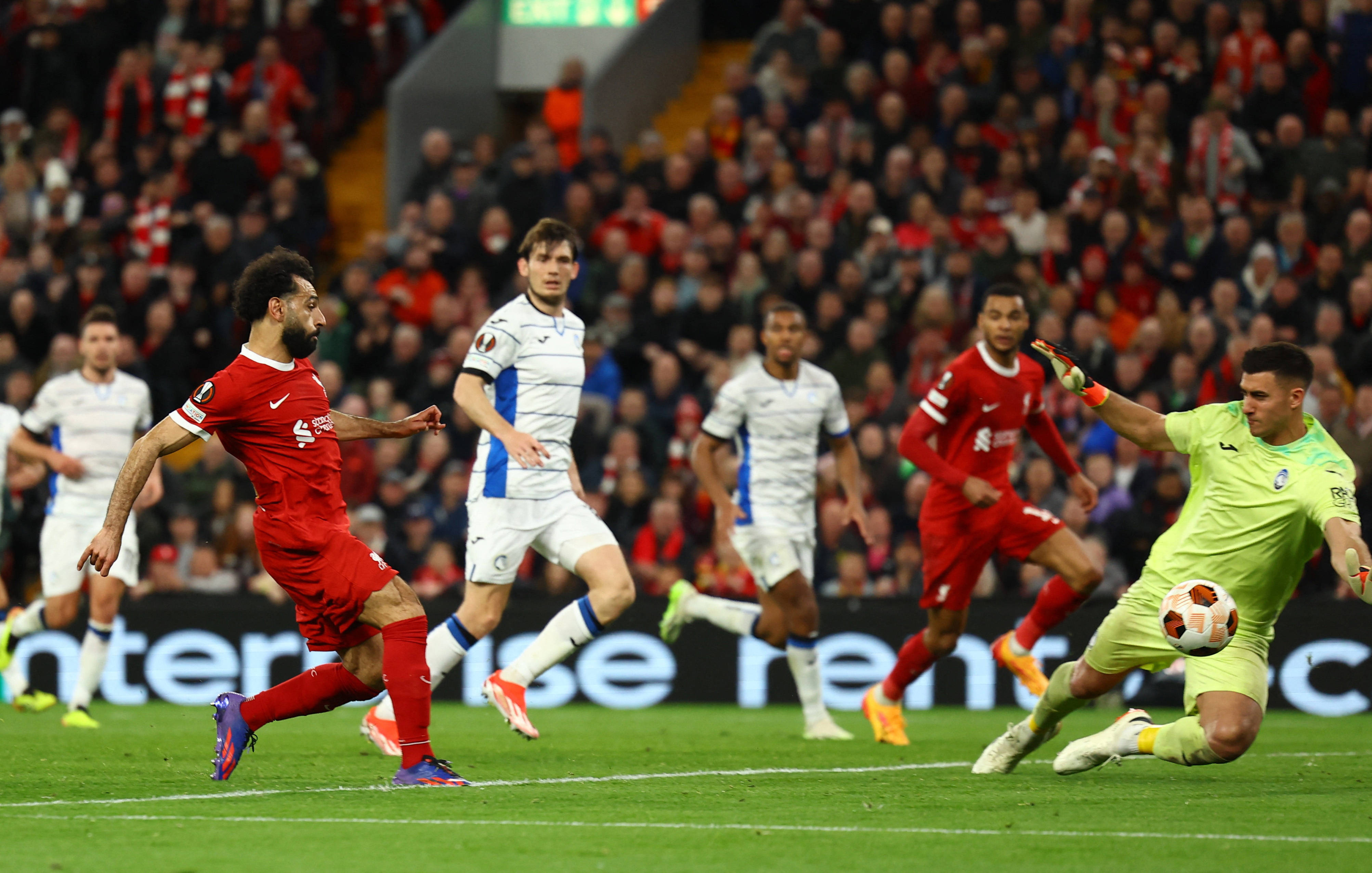 水晶宫客场不敌切尔西,遭遇两连败 水晶宫客场不敌切尔西,遭遇两连败