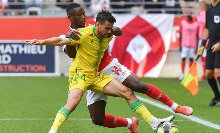 关于梅斯取得重要胜利保持领先的信息 关于梅斯取得重要胜利保持领先的信息