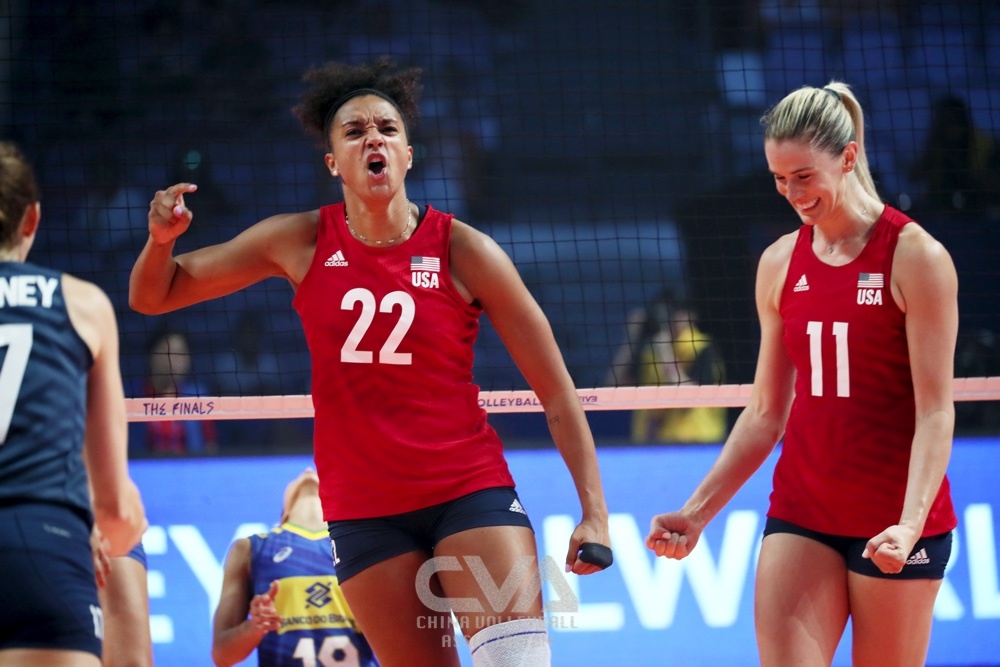 美国击败西班牙澳大利亚女排蝉联夺冠