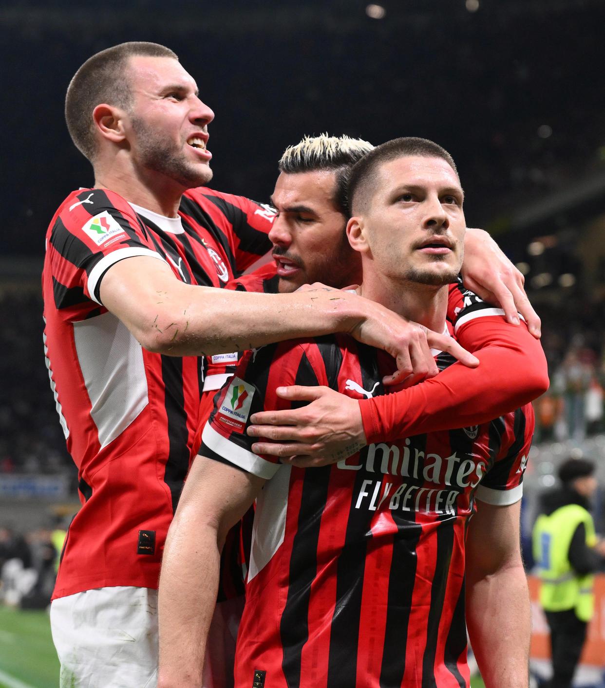 意大利队在欧预赛中取得胜利,晋级希望渺茫 意大利队在欧预赛中取得胜利,晋级希望渺茫