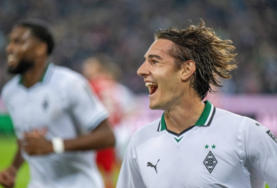 美因茨门将下课,球队寻求技术性进一步提升 美因茨门将下课,球队寻求技术性进一步提升