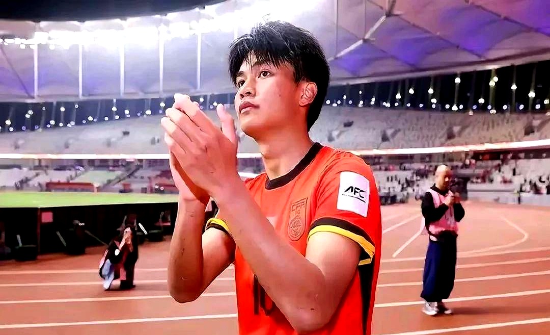 开云体育官网-吉尔福特队不败在望，力拼不懈