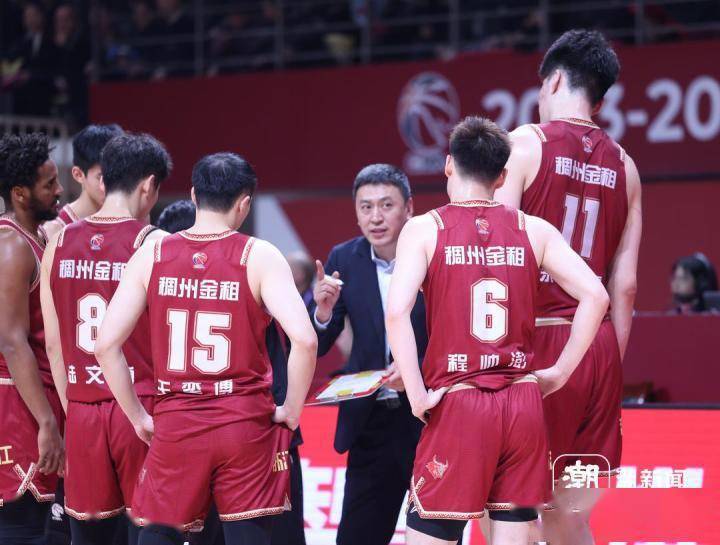 海南男篮大胜昆明队，喜迎连胜