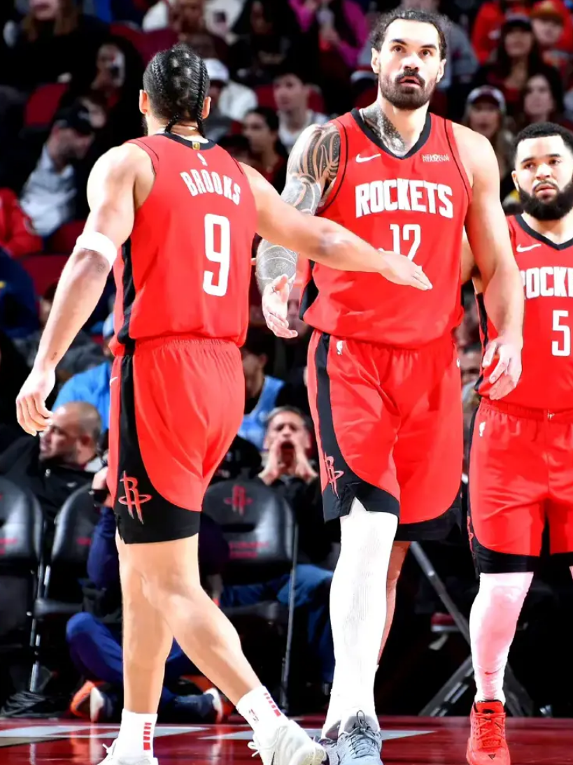 克里夫兰骑士队连续击败对手 克里夫兰骑士队连续击败对手