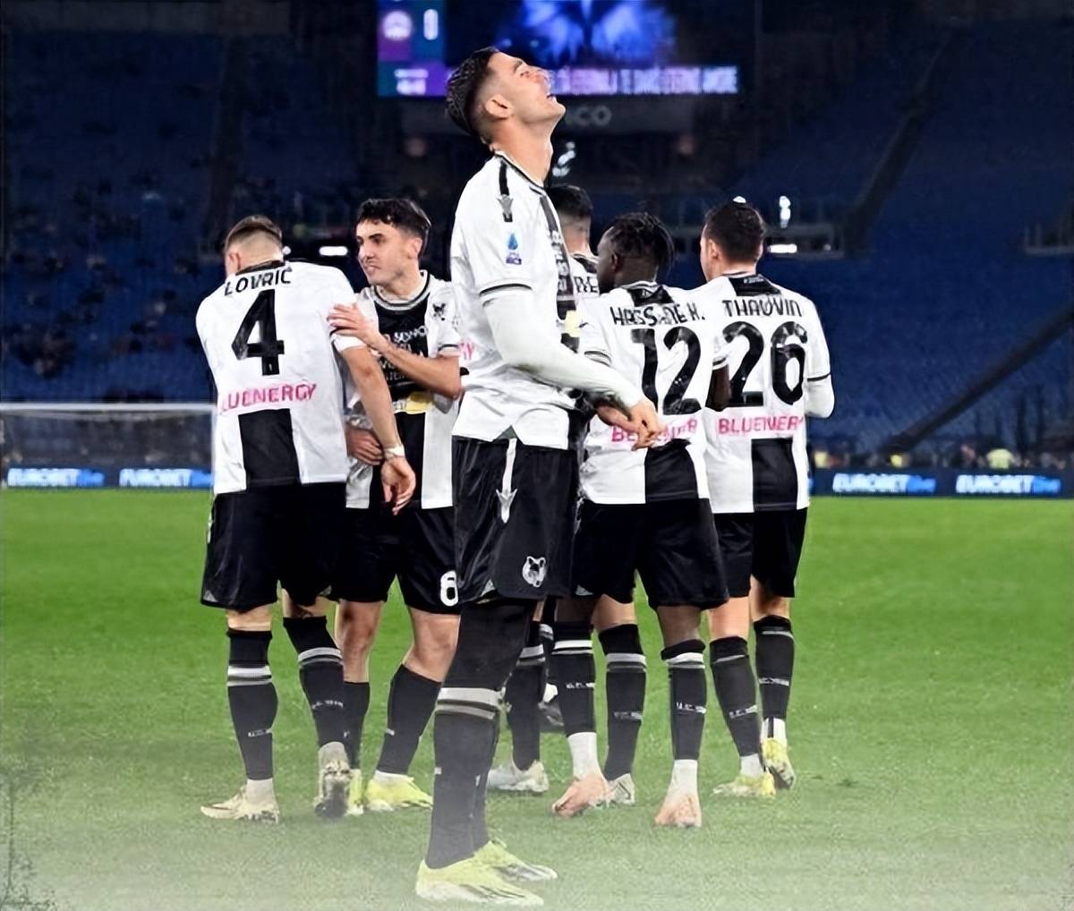 弗罗西诺内客场不敌，保级前途堪忧