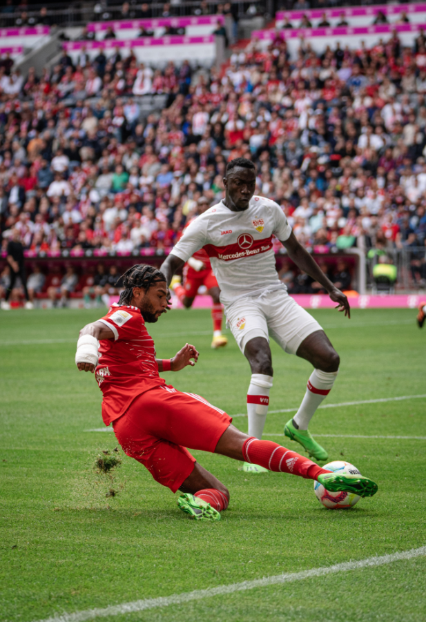 DFM力克MAD,JackeyLove极限生还后反打强强对话入围赛,留下经典瞬间的简单介绍 DFM力克MAD,JackeyLove极限生还后反打强强对话入围赛,留下经典瞬间的简单介绍