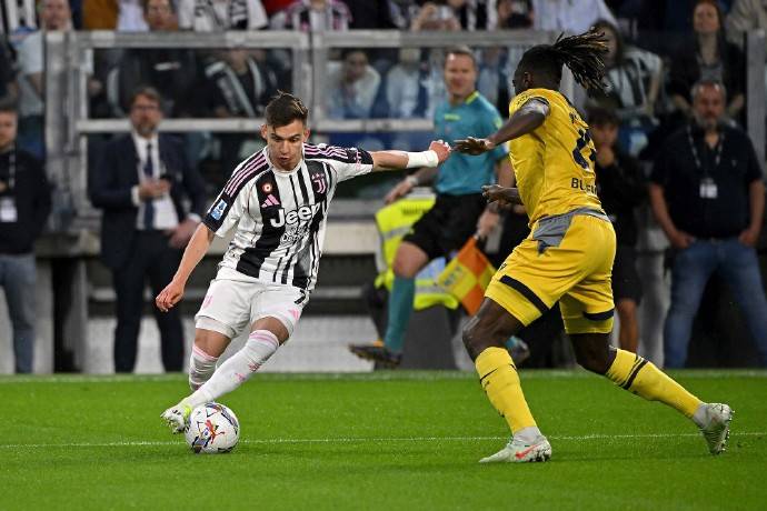 尤文图斯名将连追两球:精彩逆转赢得喝彩的简单介绍 尤文图斯名将连追两球:精彩逆转赢得喝彩的简单介绍