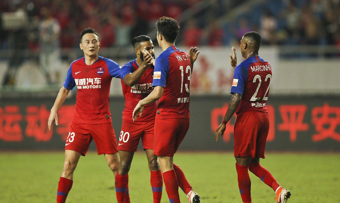 重庆斯威主场惨遭天津泰达绝杀,遭遇失利 重庆斯威主场惨遭天津泰达绝杀,遭遇失利