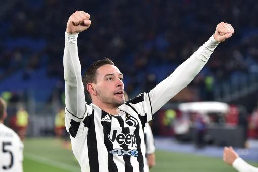 尤文图斯主教练亚历格里尼宣布离职，球队锁定新目标