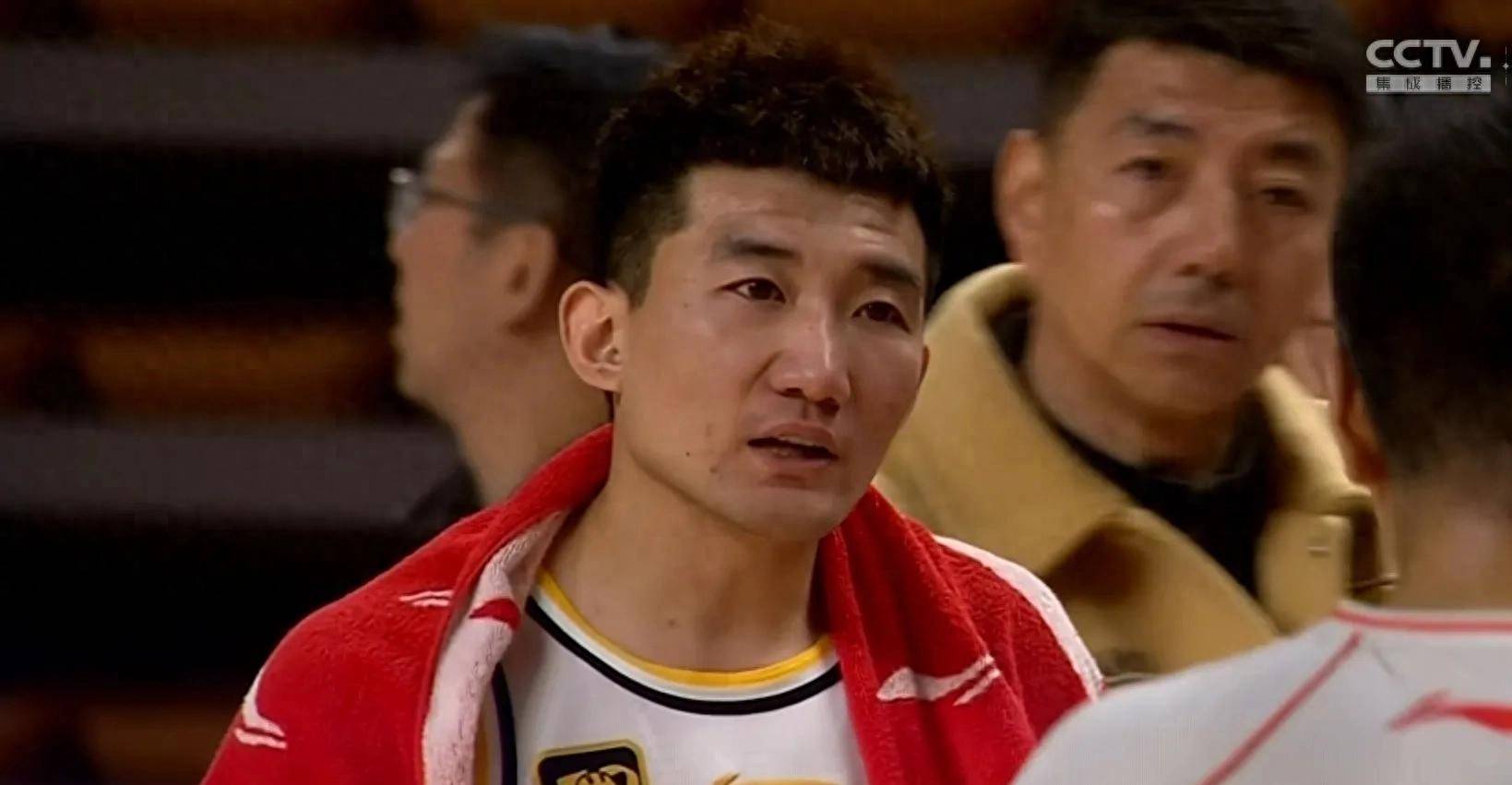 新疆队碾压广州队，孙铭徽高光表现的简单介绍