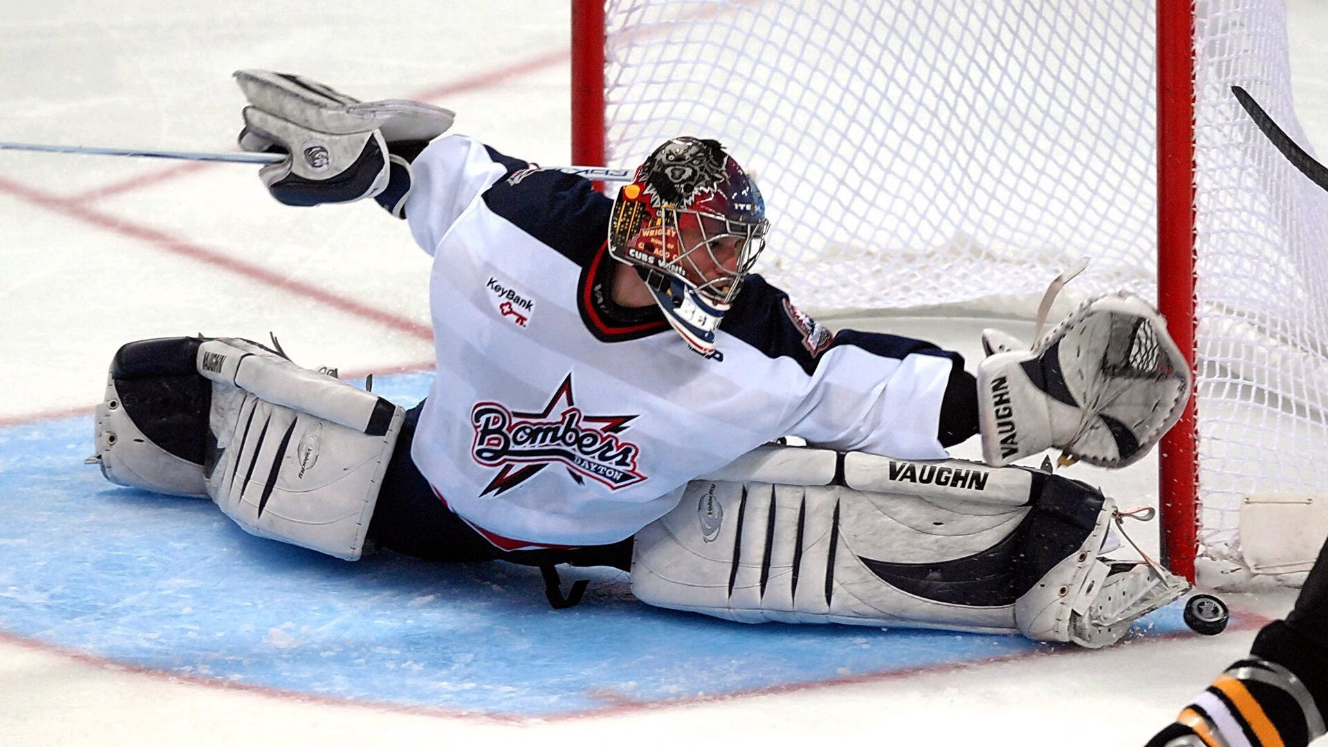 当足球之力撞破球台之声，记录是人类不朽的脉搏